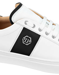 Philipp Plein｜Leather Lo-Top Sneakers Hexagon white / black Men's Sneakers