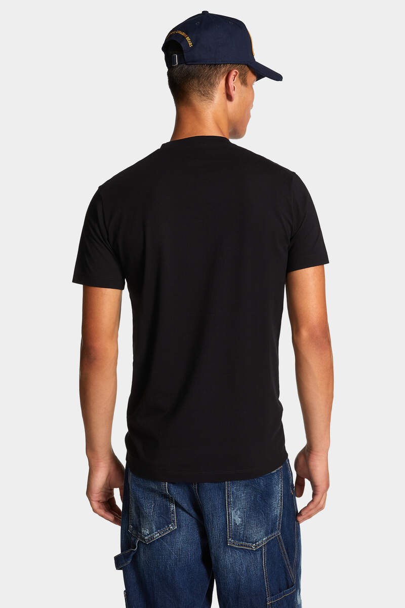 DSQUARED2｜COOL FIT ADVENTURE T-SHIRT Men's T-Shirt