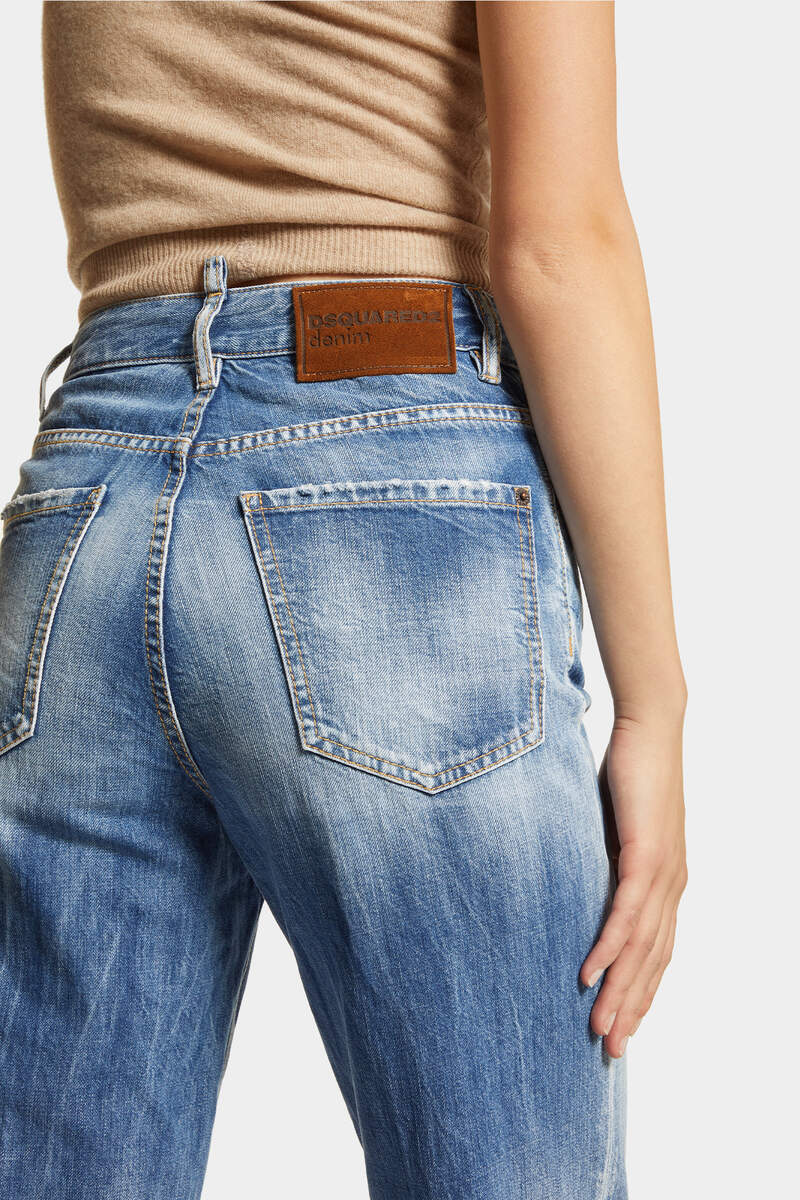 DSQUARED2｜LIGHT VINTAGE WASH BOSTON JEANS Women's Jeans